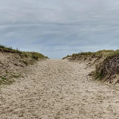 In Near Beach, Cleaning Included *